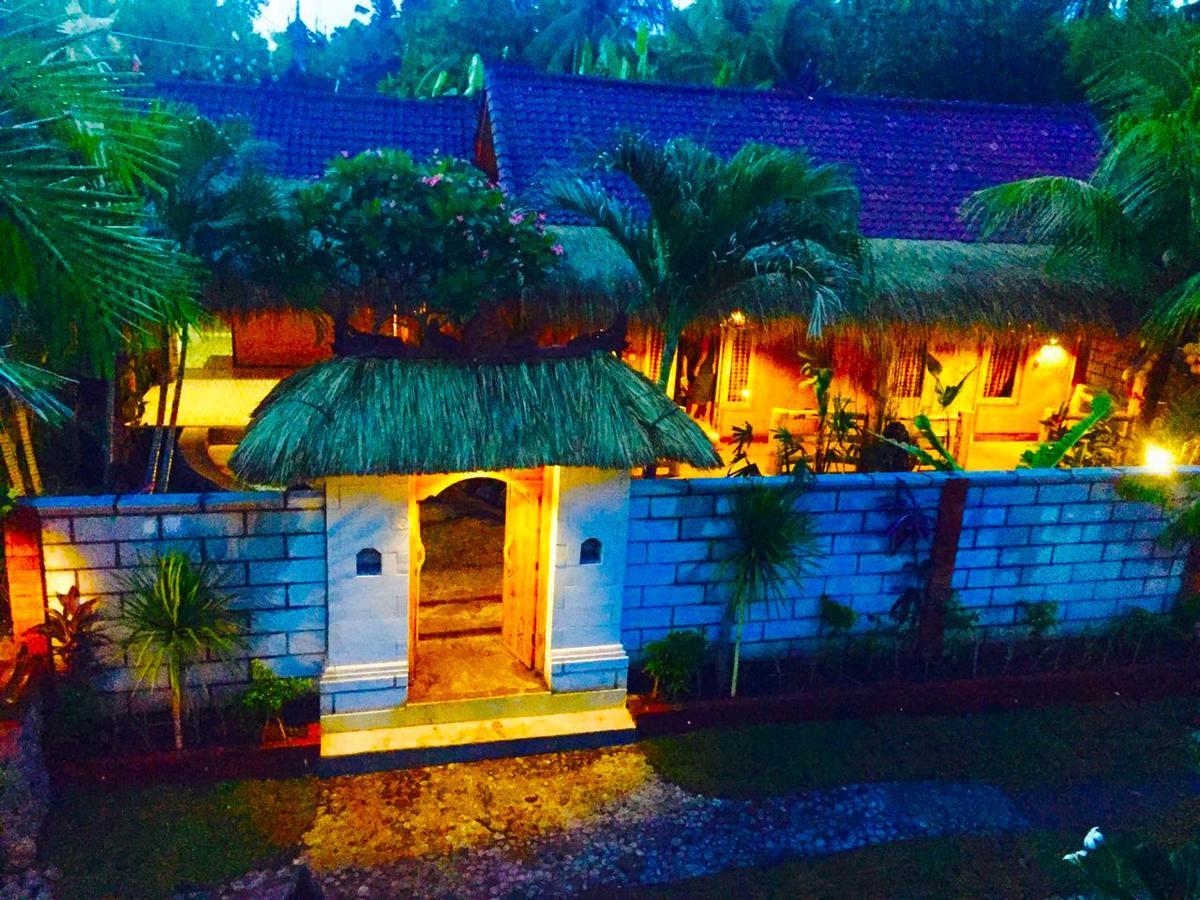 Hotel L'Bulu Menjangan Banyuwedang Exterior foto