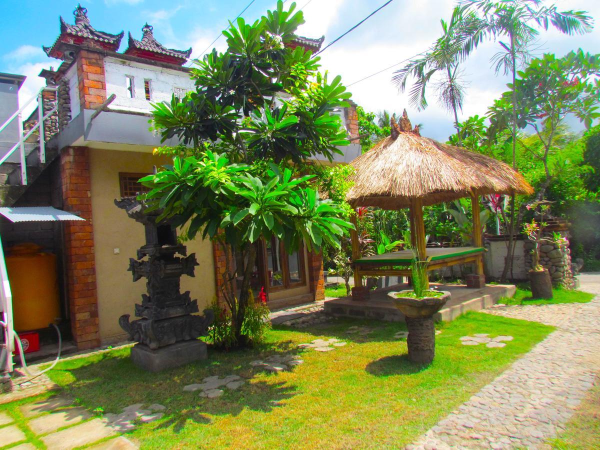 Hotel L'Bulu Menjangan Banyuwedang Exterior foto